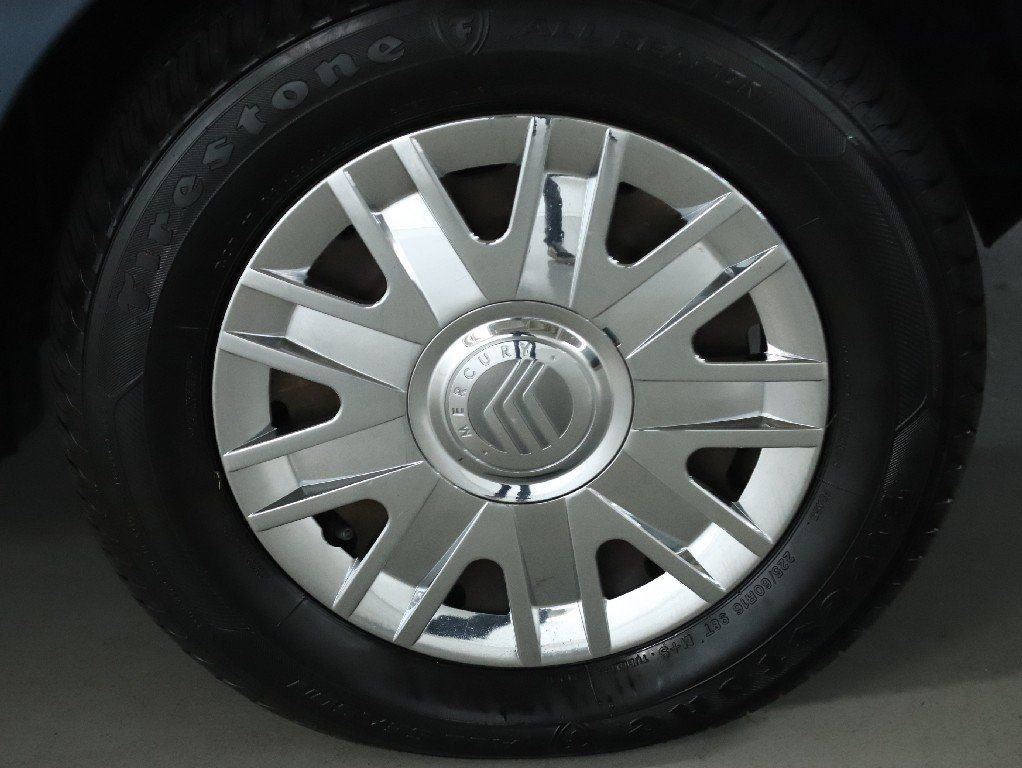 Used 2008 Mercury Grand Marquis GS image 38