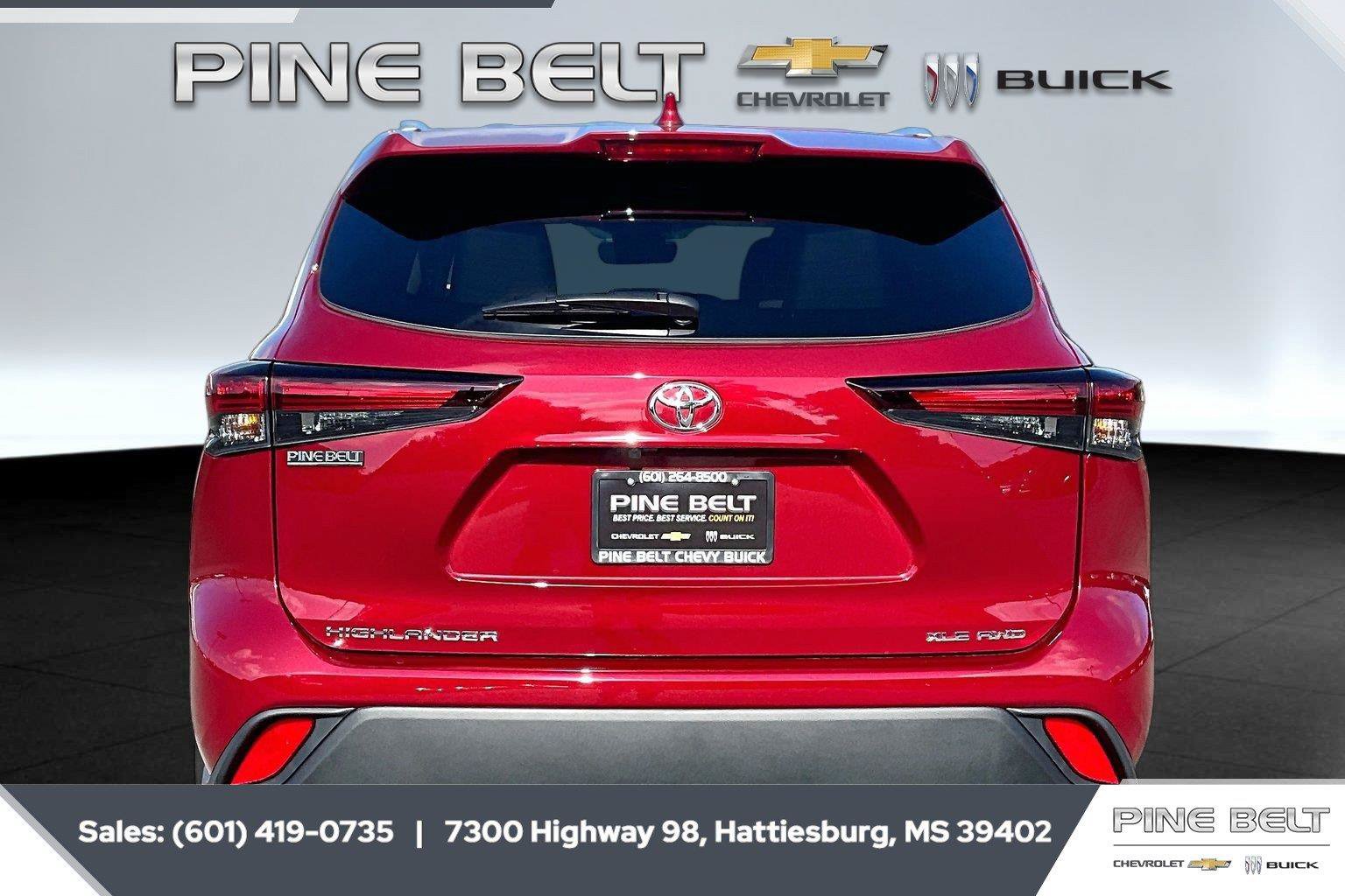 Used 2026 Toyota Highlander XLE AWD/4WD image 4
