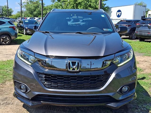 Used 2019 Honda HR-V Sport image 2