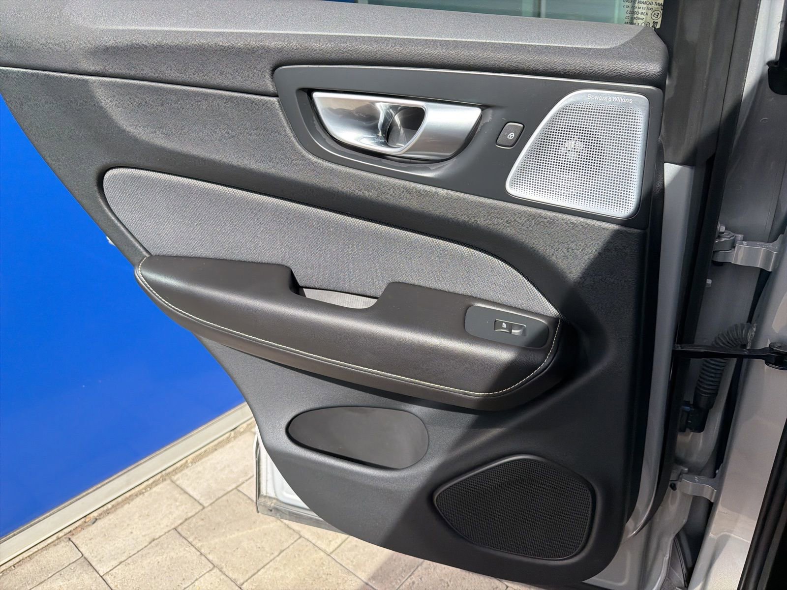 Used 2024 Volvo XC60 T8 Polestar w/ Protection Package Premier image 84