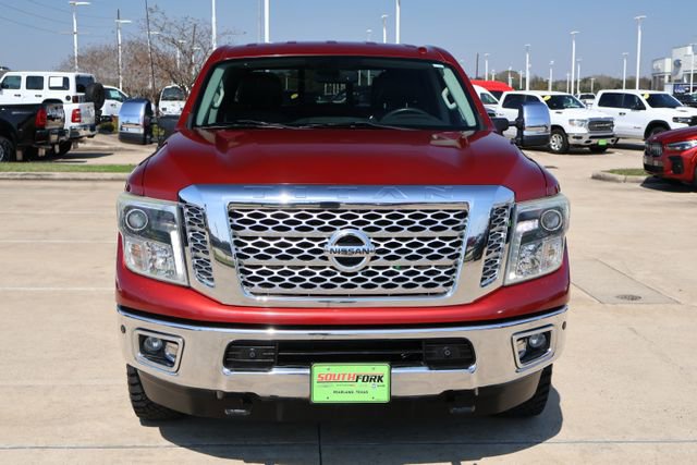 Used 2016 Nissan Titan SL image 2