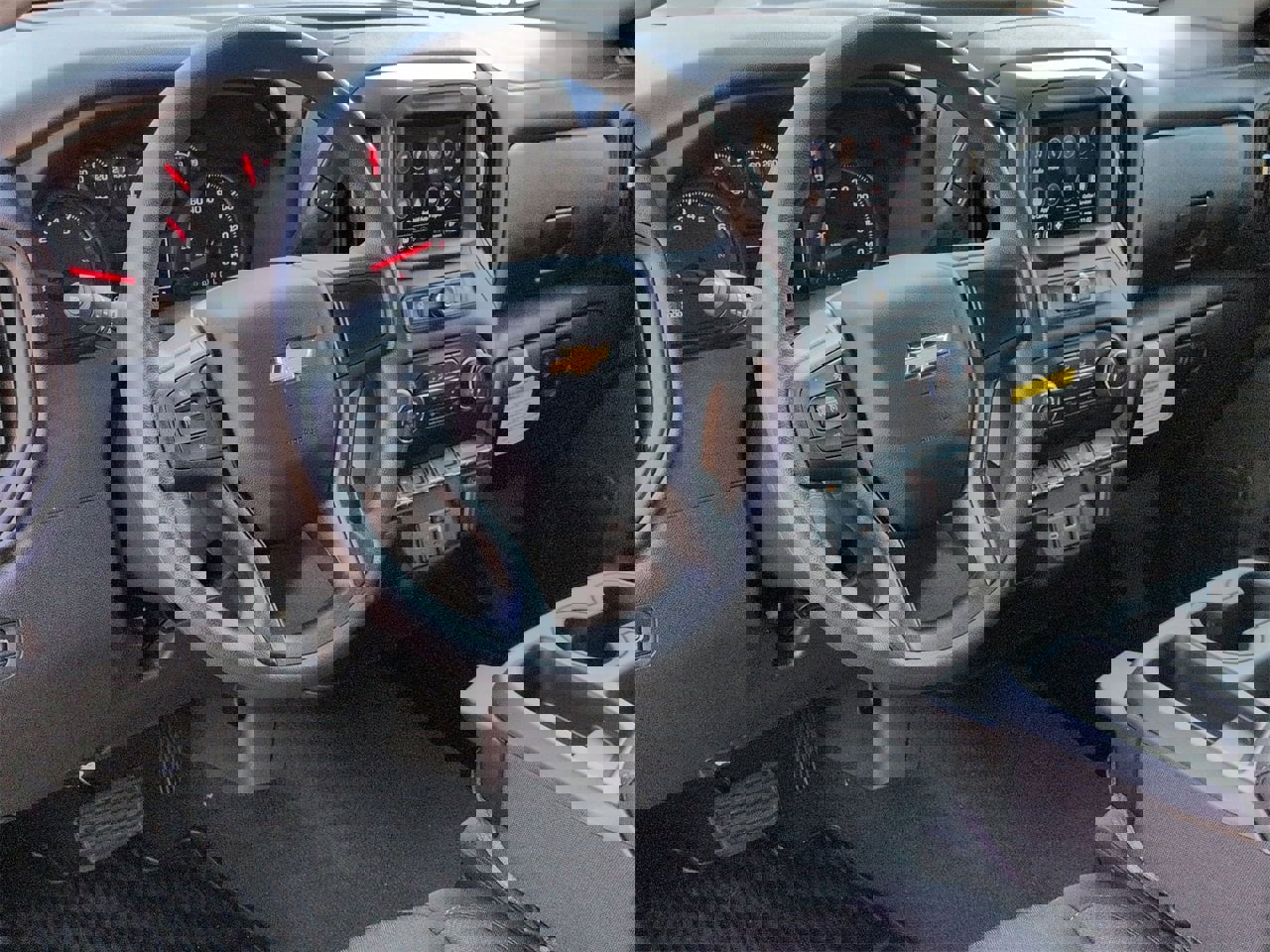 Used 2026 Chevrolet Silverado 1500 Custom w/ Turbomax Blackout Package image 9