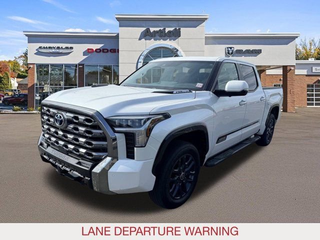 Used 2024 Toyota Tundra Platinum image 4