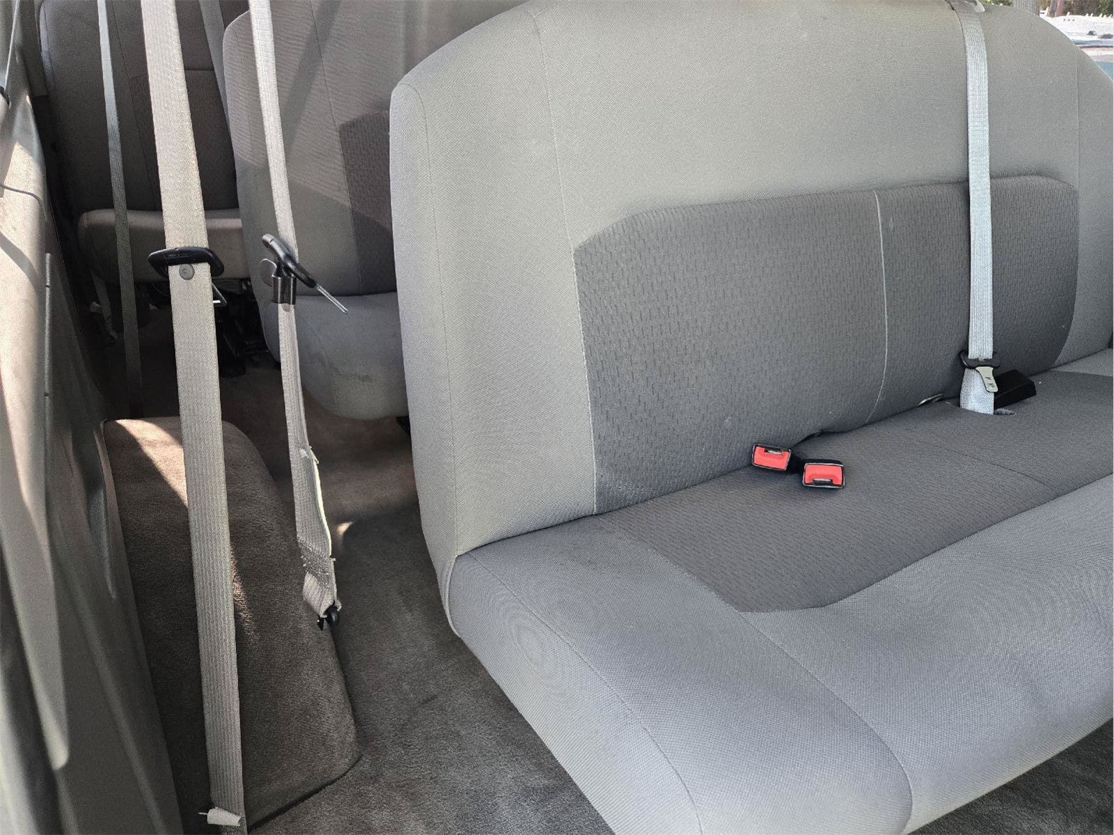Used 2014 Ford E-350 and Econoline 350 XLT RWD image 29