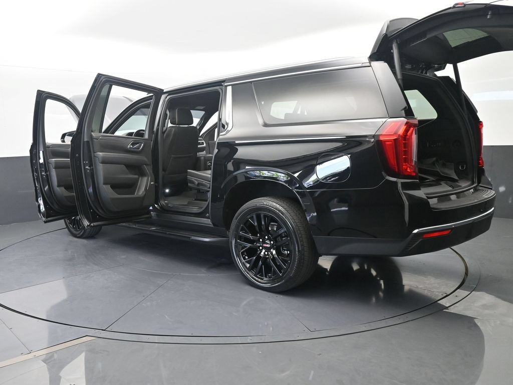Used 2024 GMC Yukon XL SLT w/ SLT Luxury Package RWD image 86
