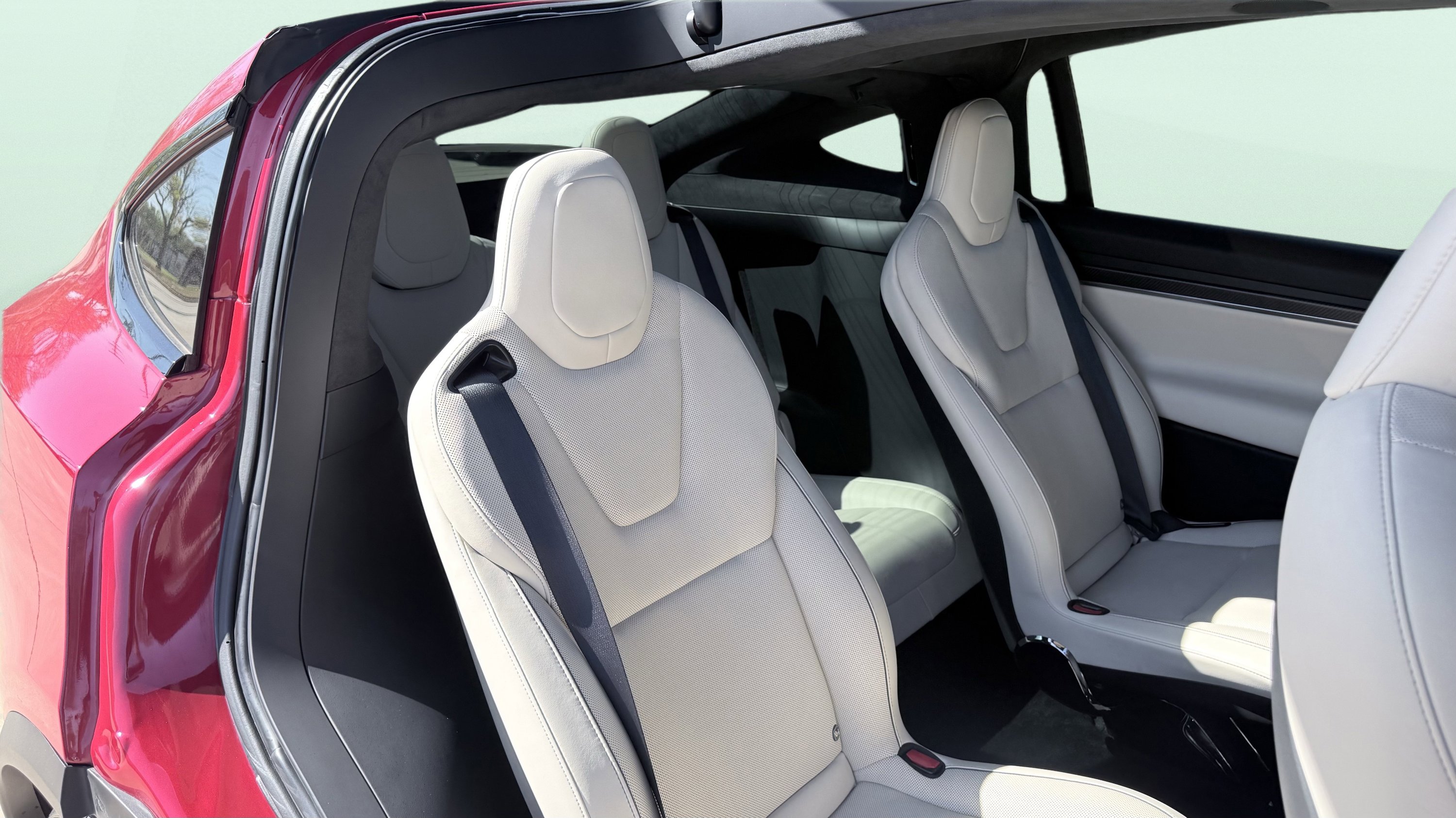 Used 2022 Tesla Model X Plaid image 42