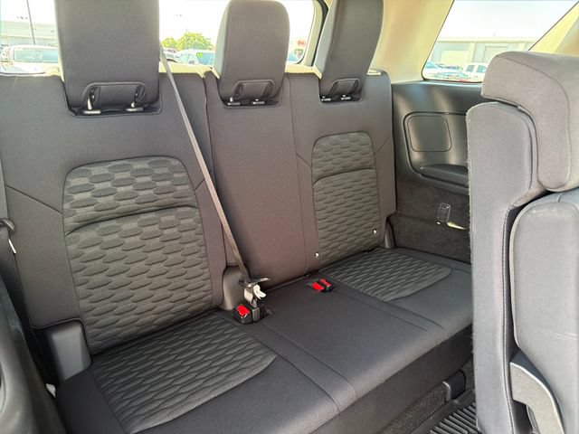 Used 2022 Nissan Pathfinder SV AWD/4WD image 28