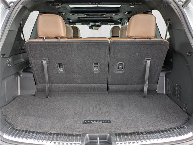 Used 2022 Kia Telluride SX w/ SX Prestige Package image 6