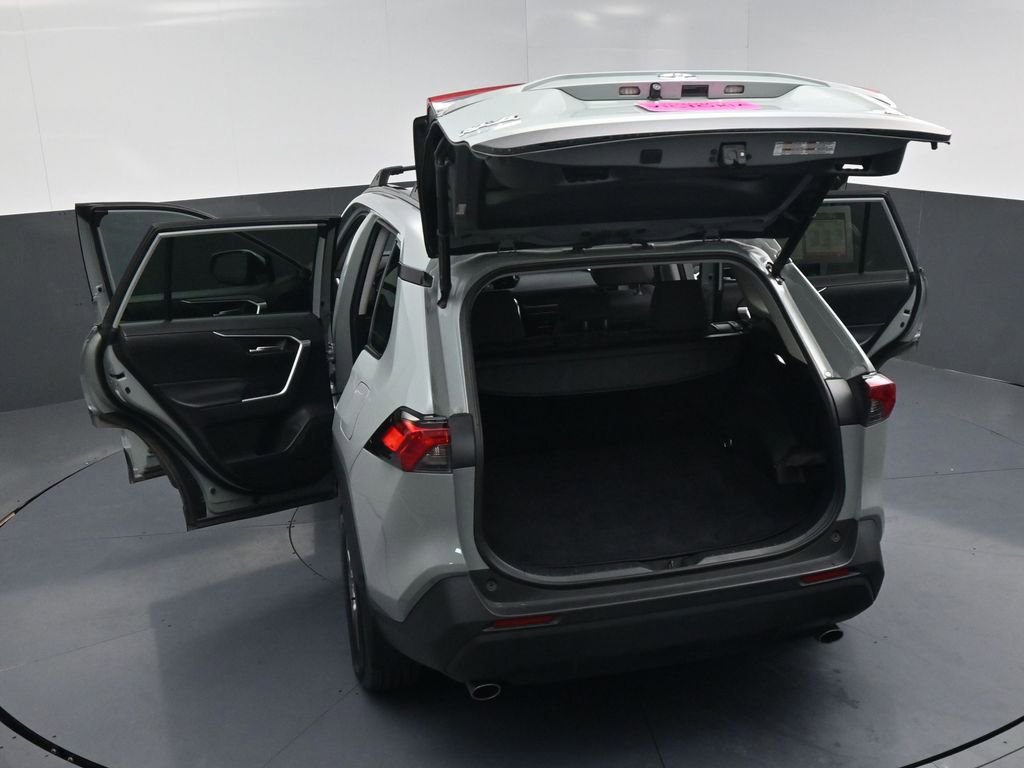 Used 2023 Toyota RAV4 XLE w/ Convenience Package image 22