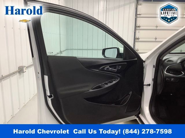 Used 2020 Chevrolet Malibu LT w/ Fleet LT Safety Plus Package image 14
