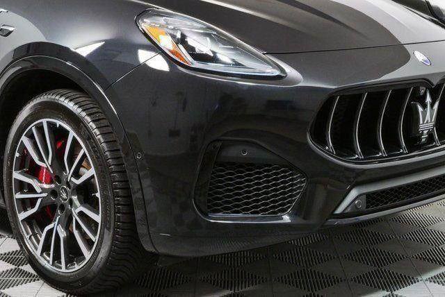 Used 2023 Maserati Grecale Modena AWD/4WD image 39