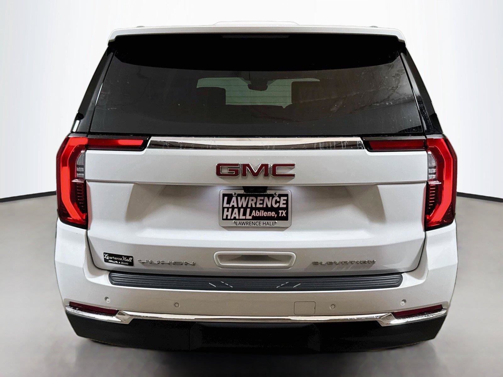 New 2026 GMC Yukon XL Elevation w/ Elevation Premium Package AWD/4WD image 4