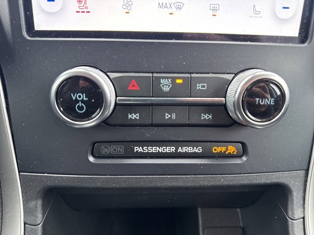 Used 2024 Ford Edge SEL w/ Convenience Package image 35