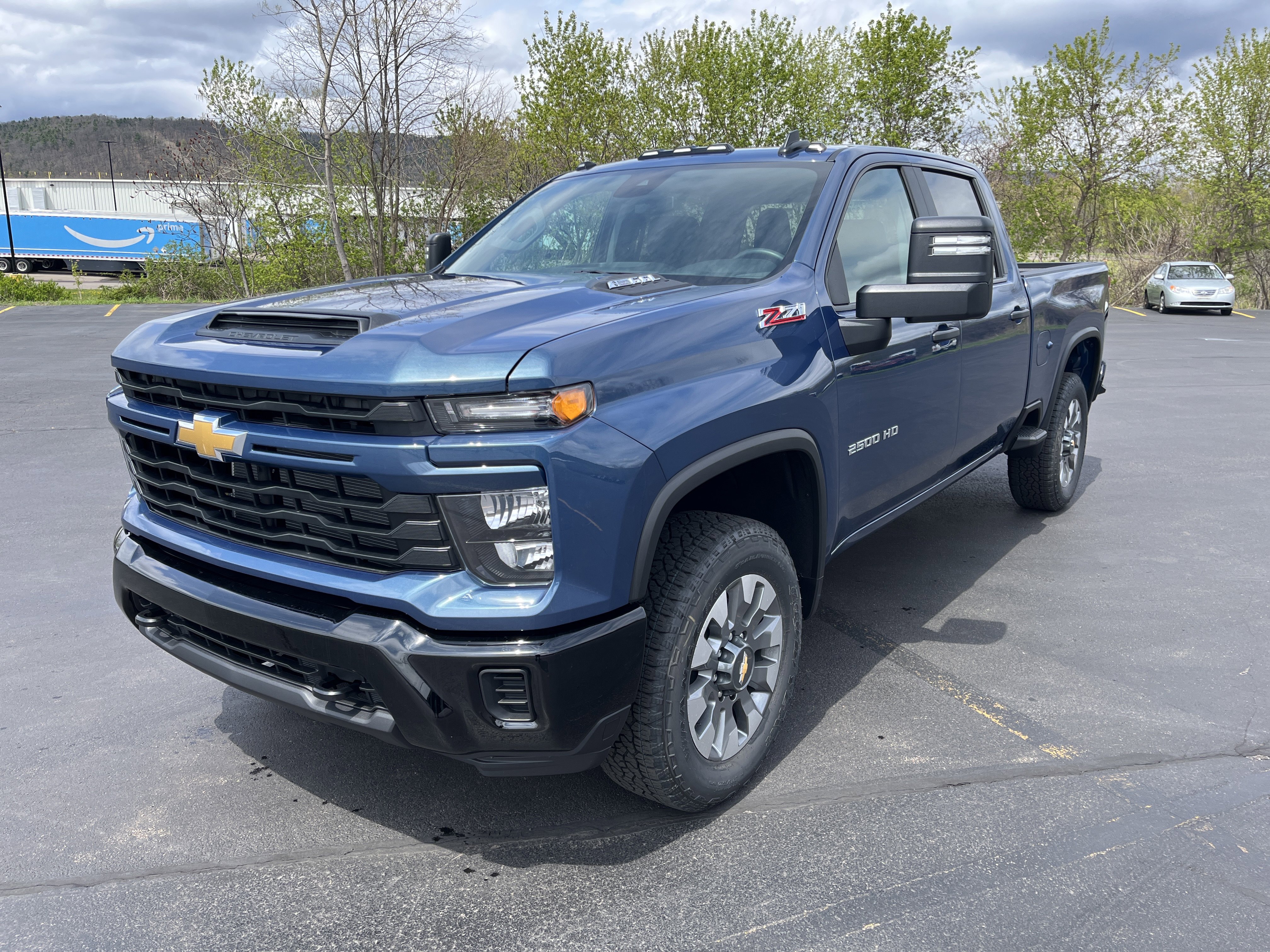 New 2026 Chevrolet Silverado 2500 Custom w/ Custom Convenience Package AWD/4WD image 1