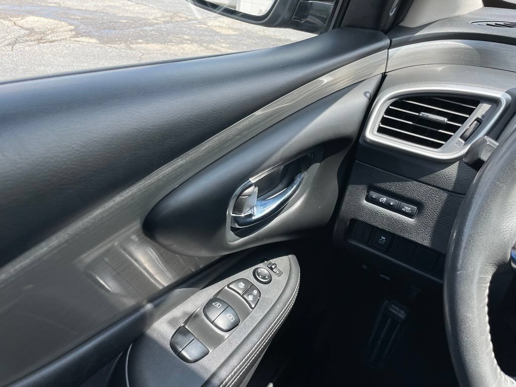 Used 2018 Nissan Murano SV FWD image 22