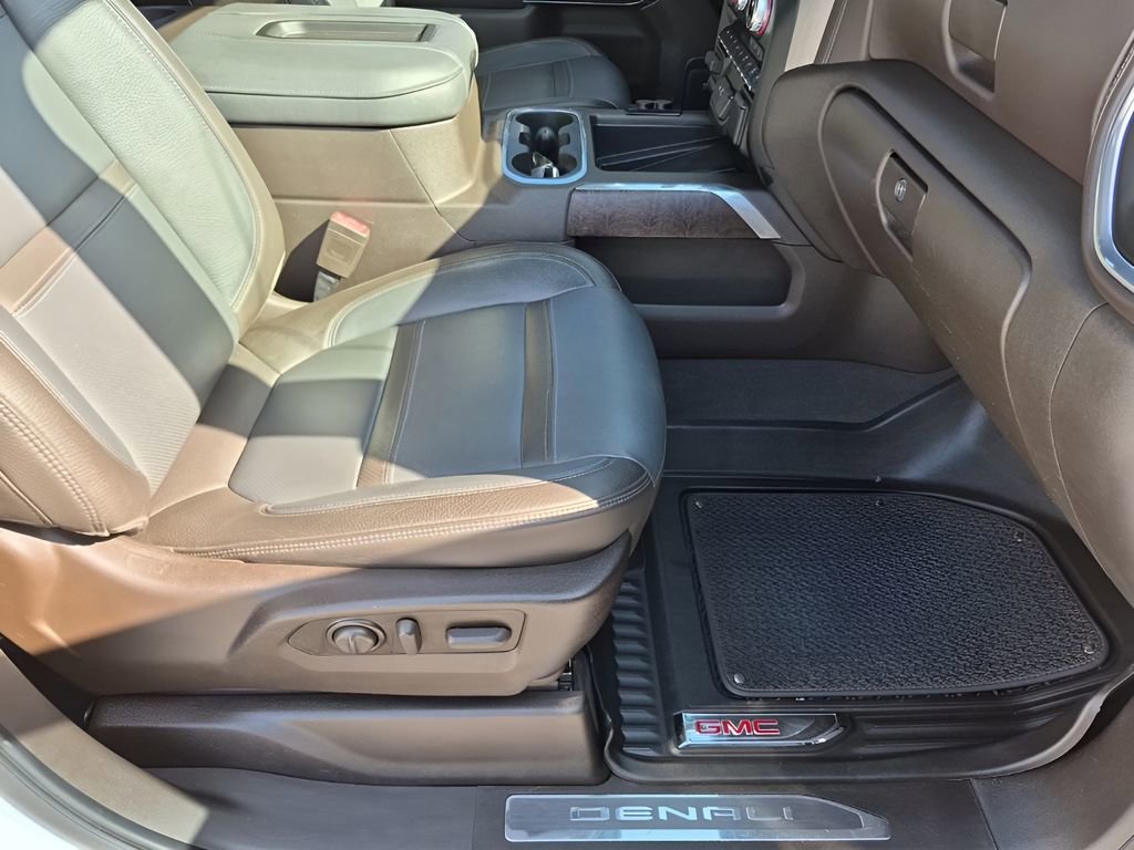 Used 2021 GMC Sierra 1500 Denali w/ Denali Ultimate Package image 16