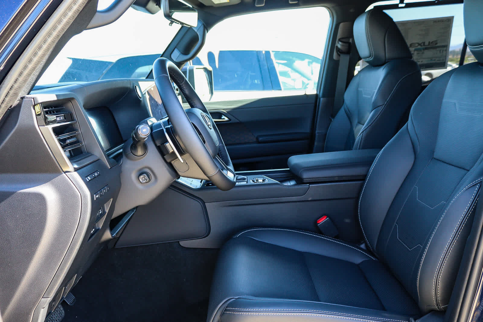 New 2026 Lexus GX 550 w/ Cold Area Package AWD/4WD image 20