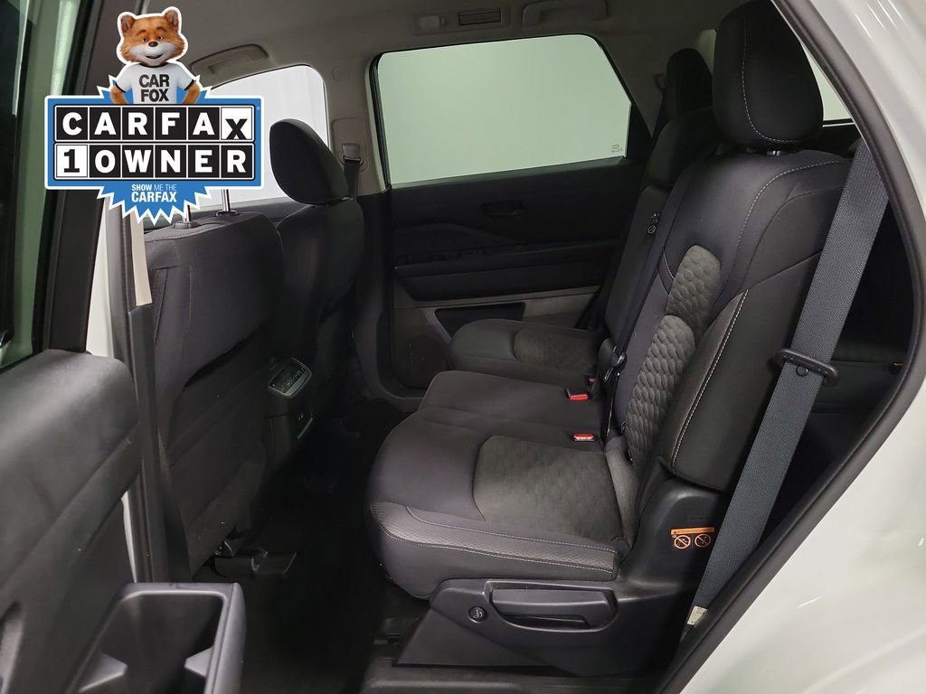Used 2023 Nissan Pathfinder SV image 21