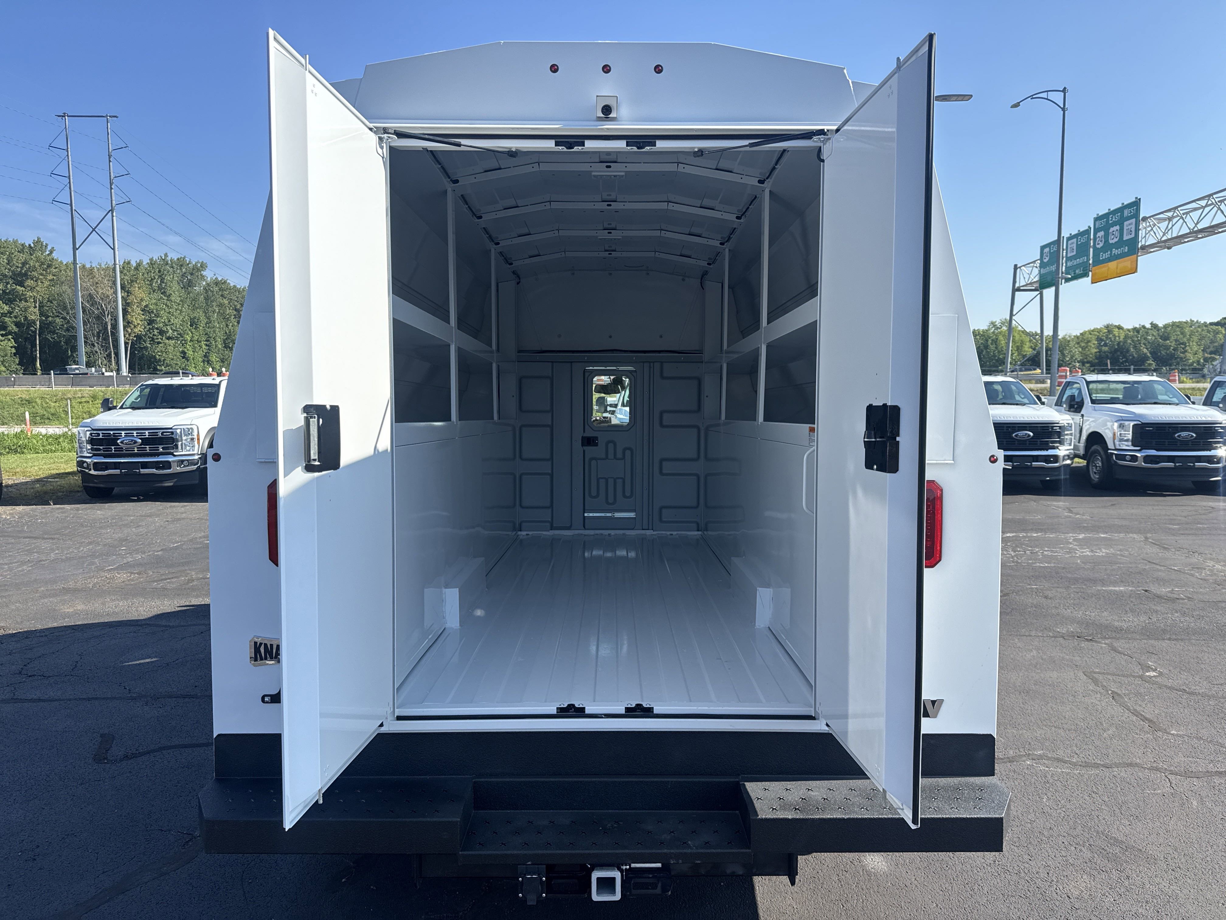 New 2026 Ford E-450 and Econoline 450 Super Duty w/ Power Equipment Group image 5