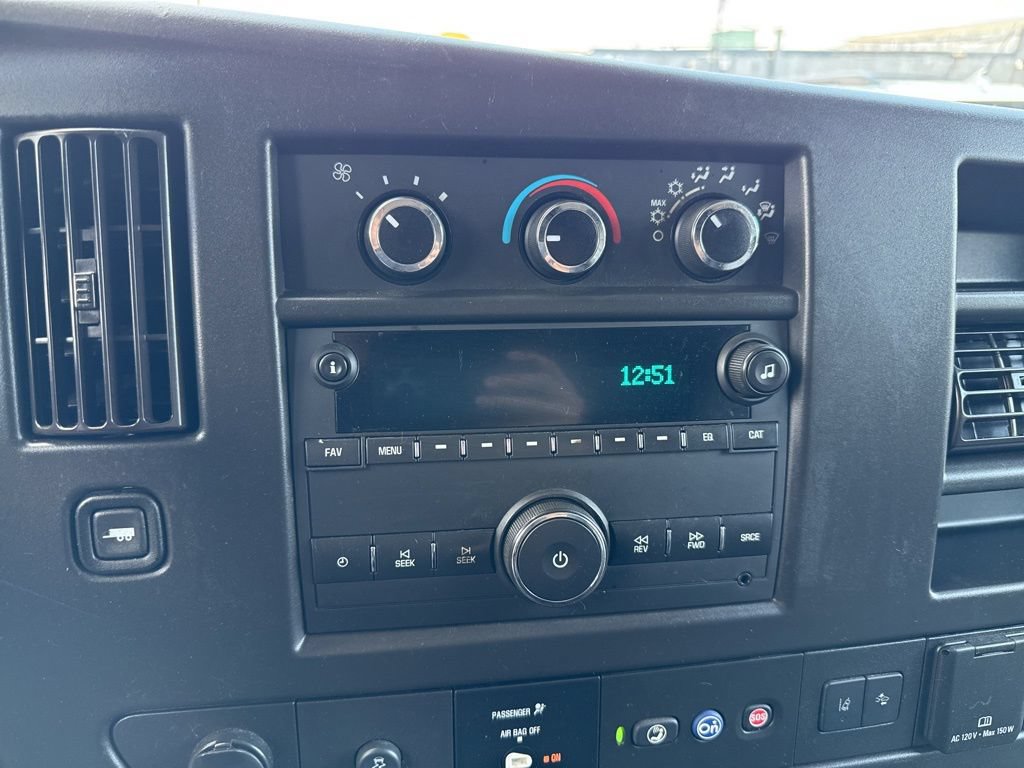 Used 2021 Chevrolet Express 3500 w/ Driver Convenience Package RWD image 34
