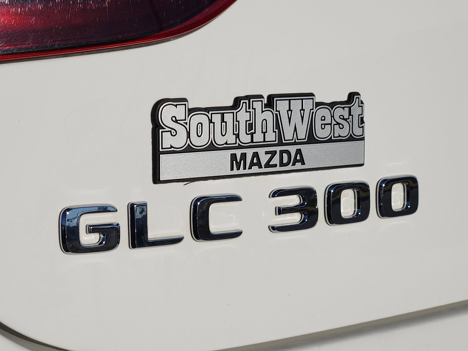 Used 2022 Mercedes-Benz GLC 300 4MATIC Coupe image 12