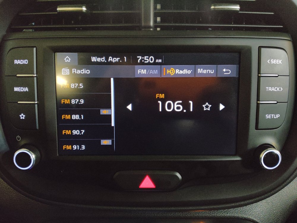 Used 2025 Kia Soul LX w/ LX Technology Package image 25