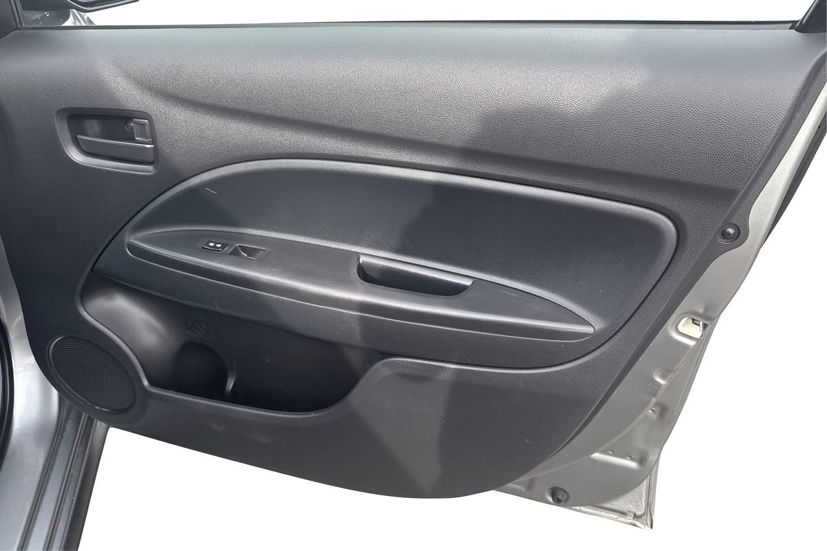 Used 2020 Mitsubishi Mirage G4 ES image 19