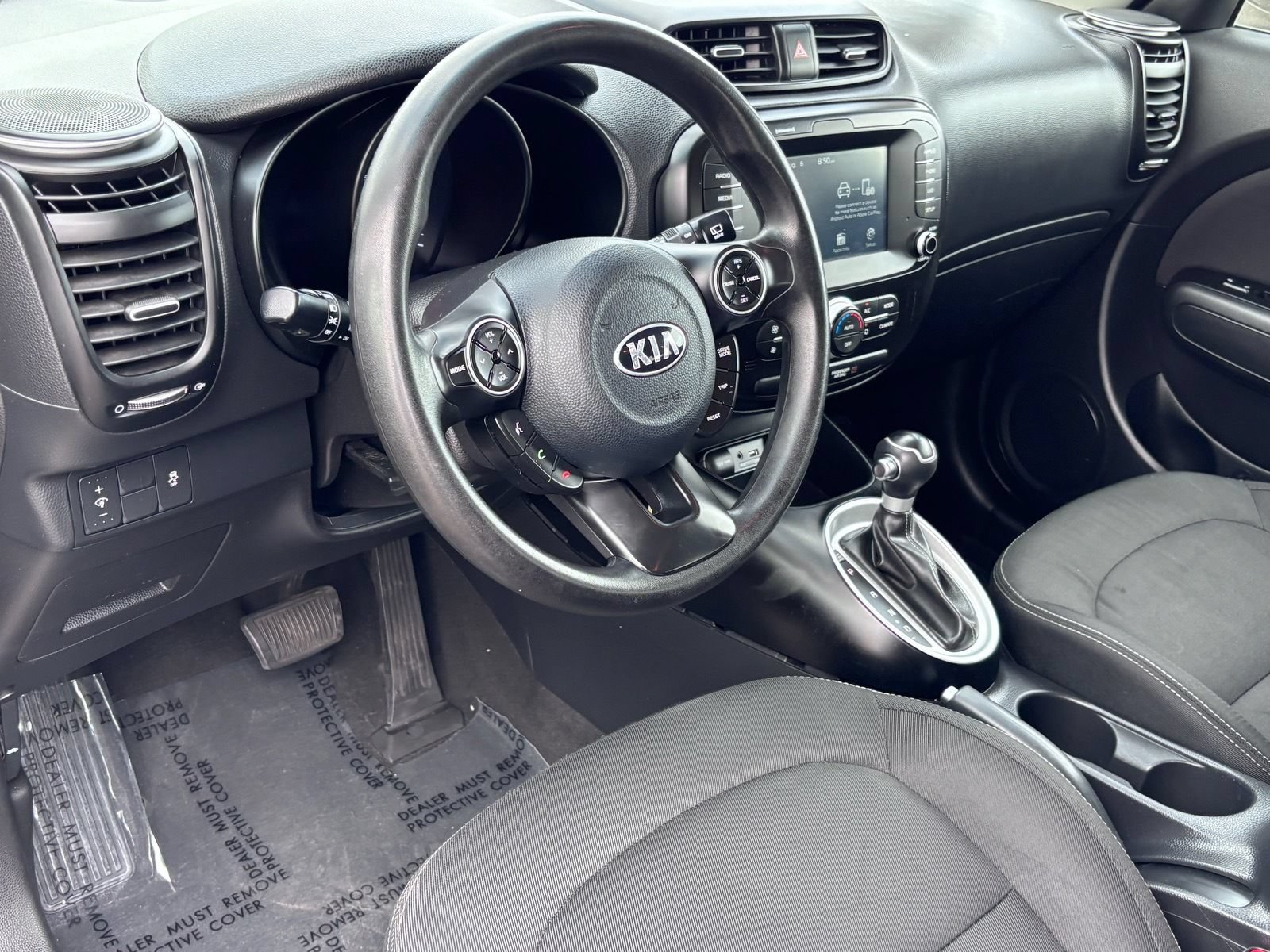 Used 2018 Kia Soul + FWD image 16