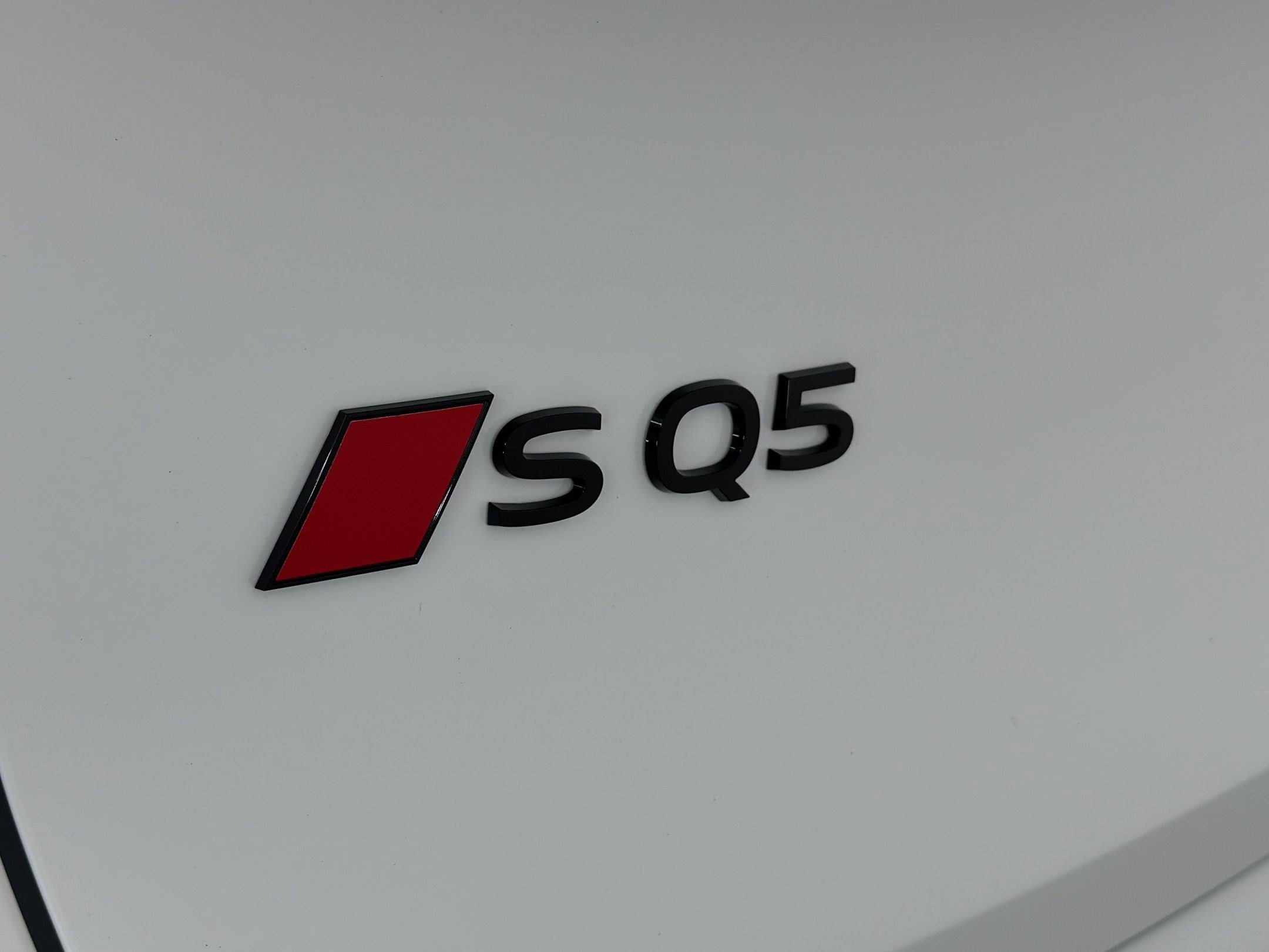 New 2026 Audi SQ5 Prestige AWD/4WD image 36