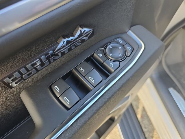 New 2026 Chevrolet Silverado 1500 High Country image 28
