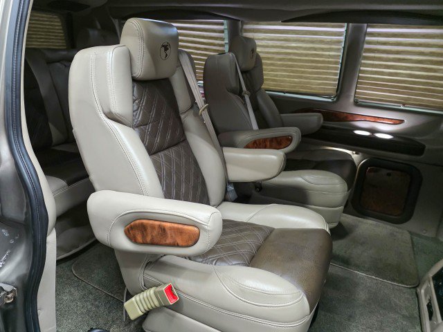 Used 2020 Chevrolet Express 2500 w/ Enhanced Convenience Package RWD image 13