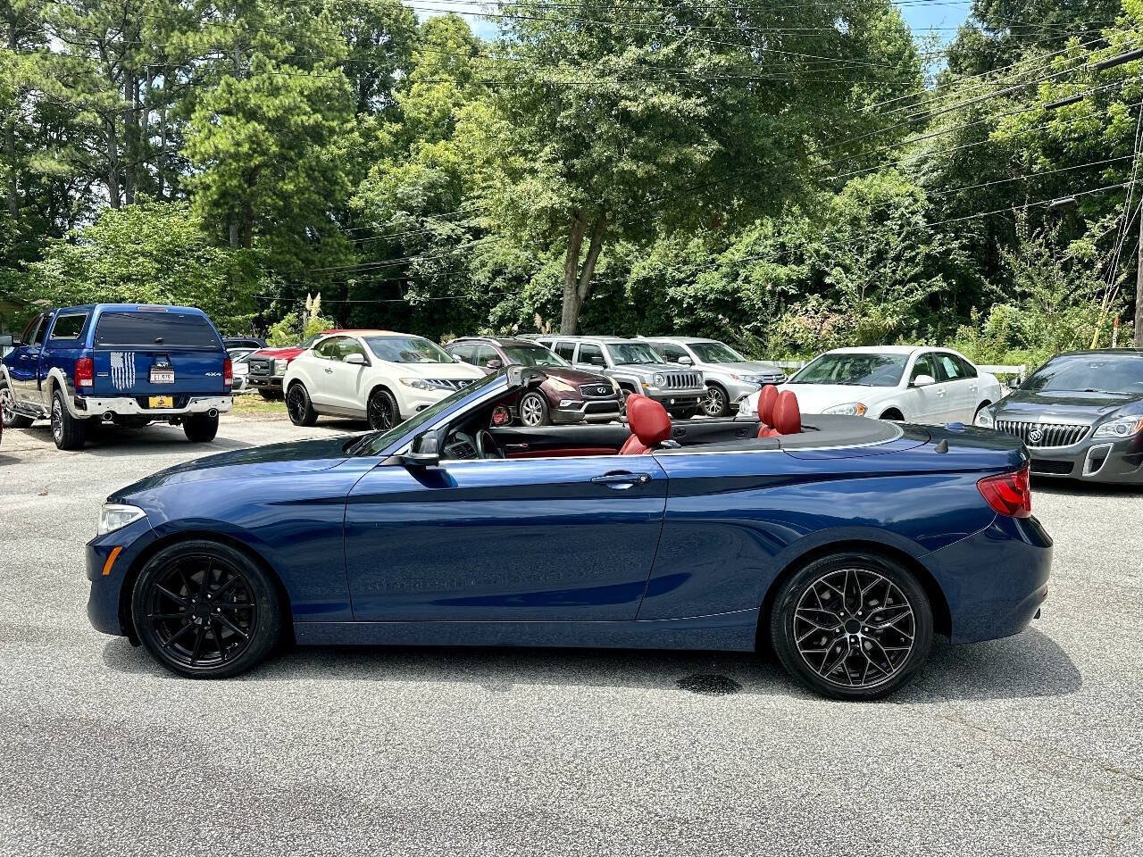 Used 2015 BMW 228i xDrive Convertible AWD/4WD image 4