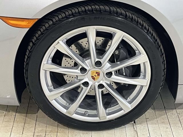 Certified 2025 Porsche 718 Cayman image 12