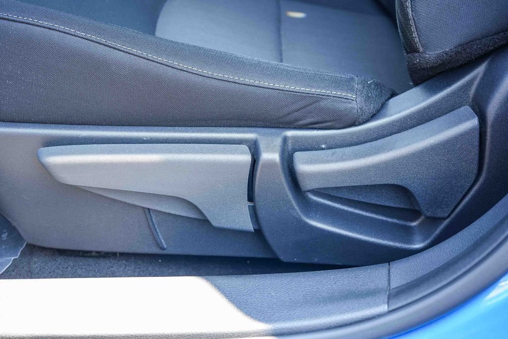 Used 2025 Nissan Sentra SV FWD image 25