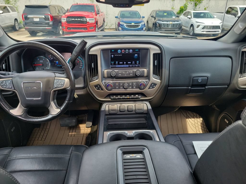 Used 2018 GMC Sierra 3500 Denali w/ Duramax Plus Package AWD/4WD image 10