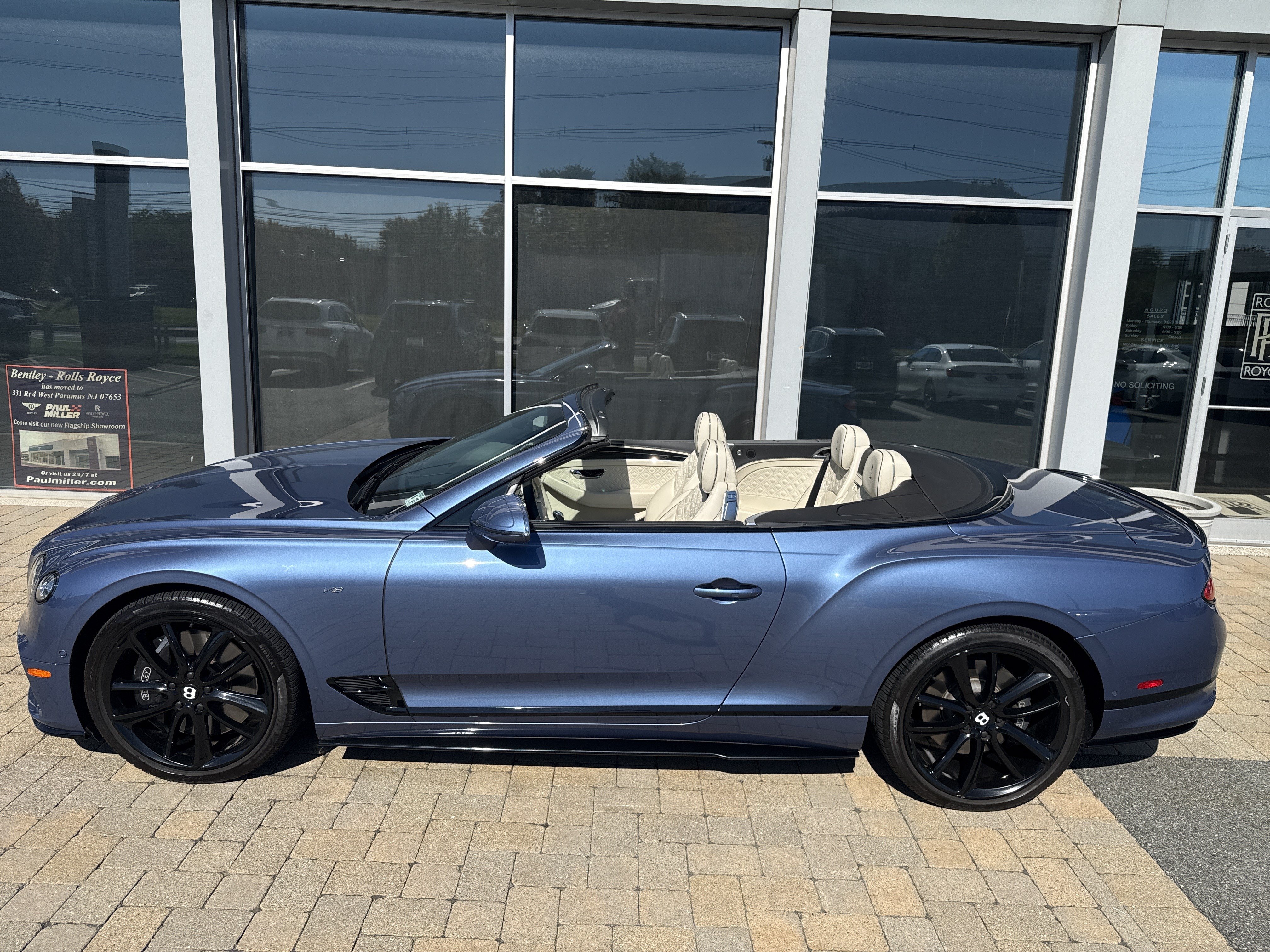 Used 2022 Bentley Continental GT AWD/4WD image 52