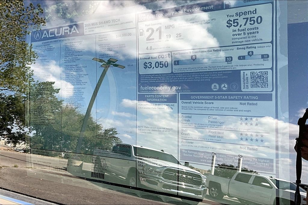 Used 2025 Acura MDX w/ Technology Package image 28