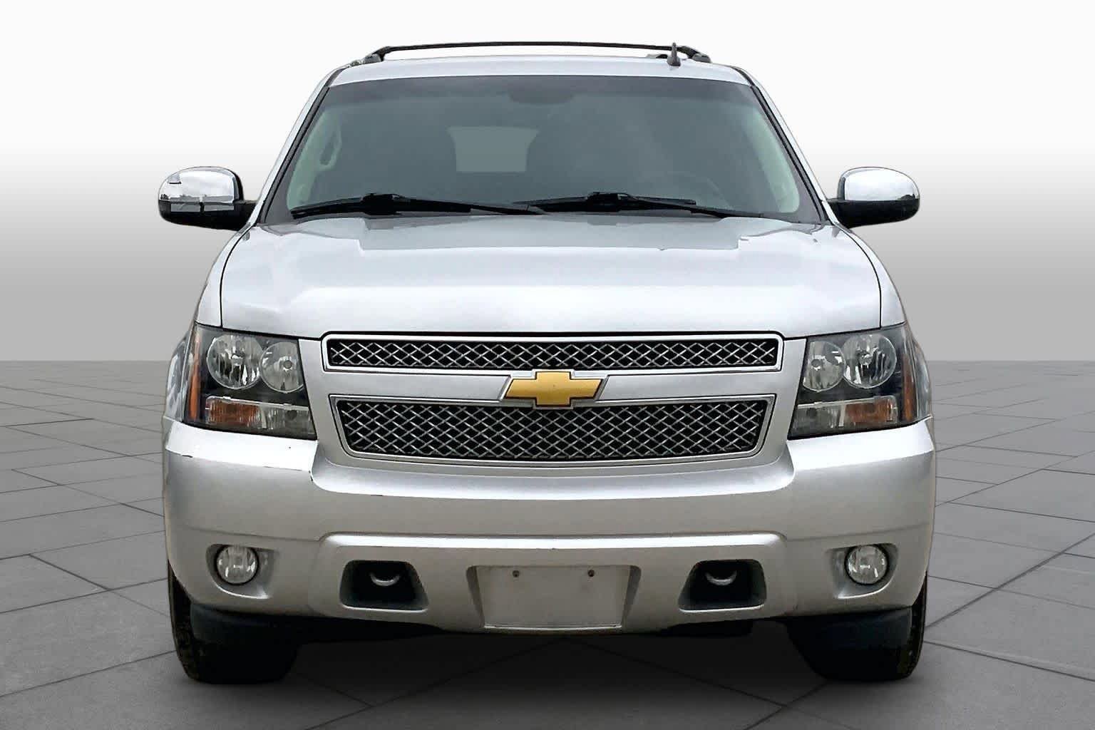 Used 2013 Chevrolet Tahoe LT w/ Texas Edition RWD image 3