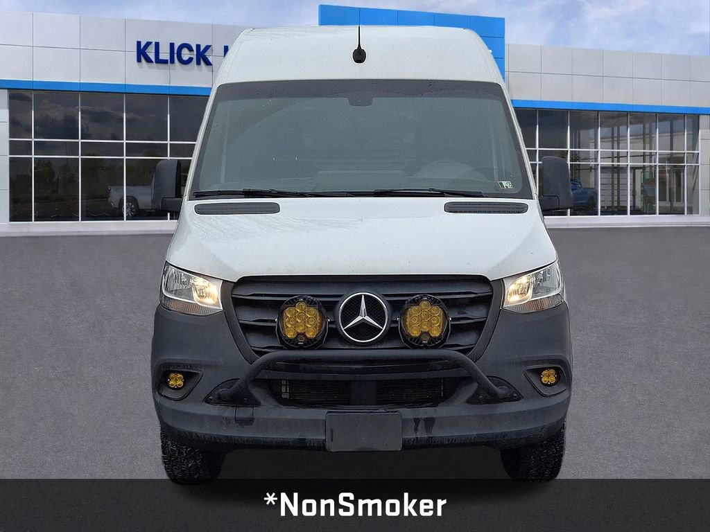 Used 2024 Mercedes-Benz Sprinter 2500 image 2