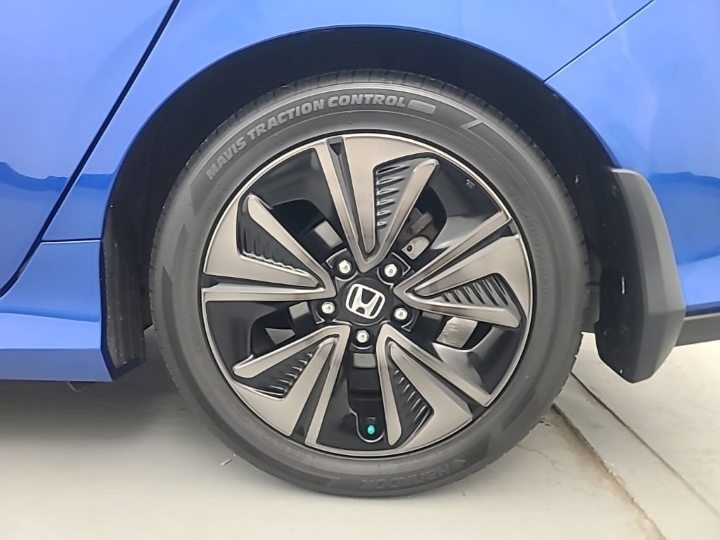 Used 2018 Honda Civic EX image 8