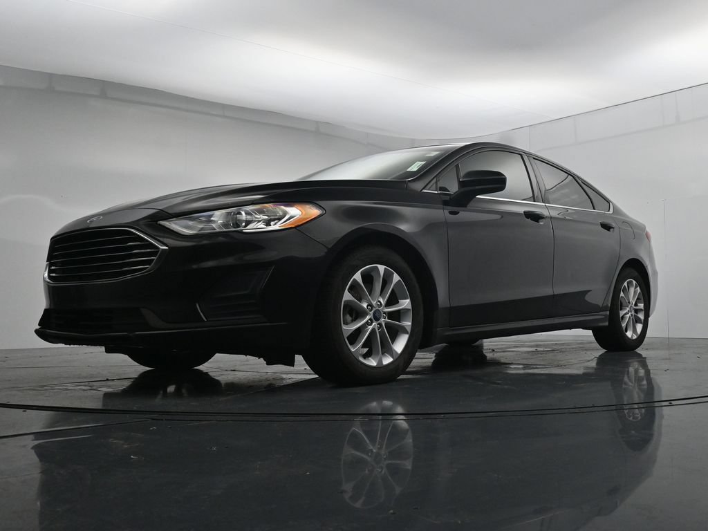 Used 2020 Ford Fusion SE FWD image 34