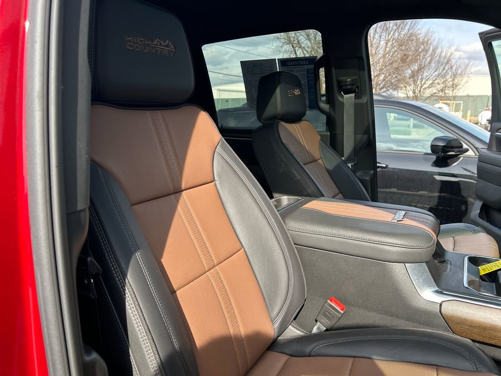 Certified 2025 Chevrolet Silverado 2500 High Country w/ Technology Package image 39