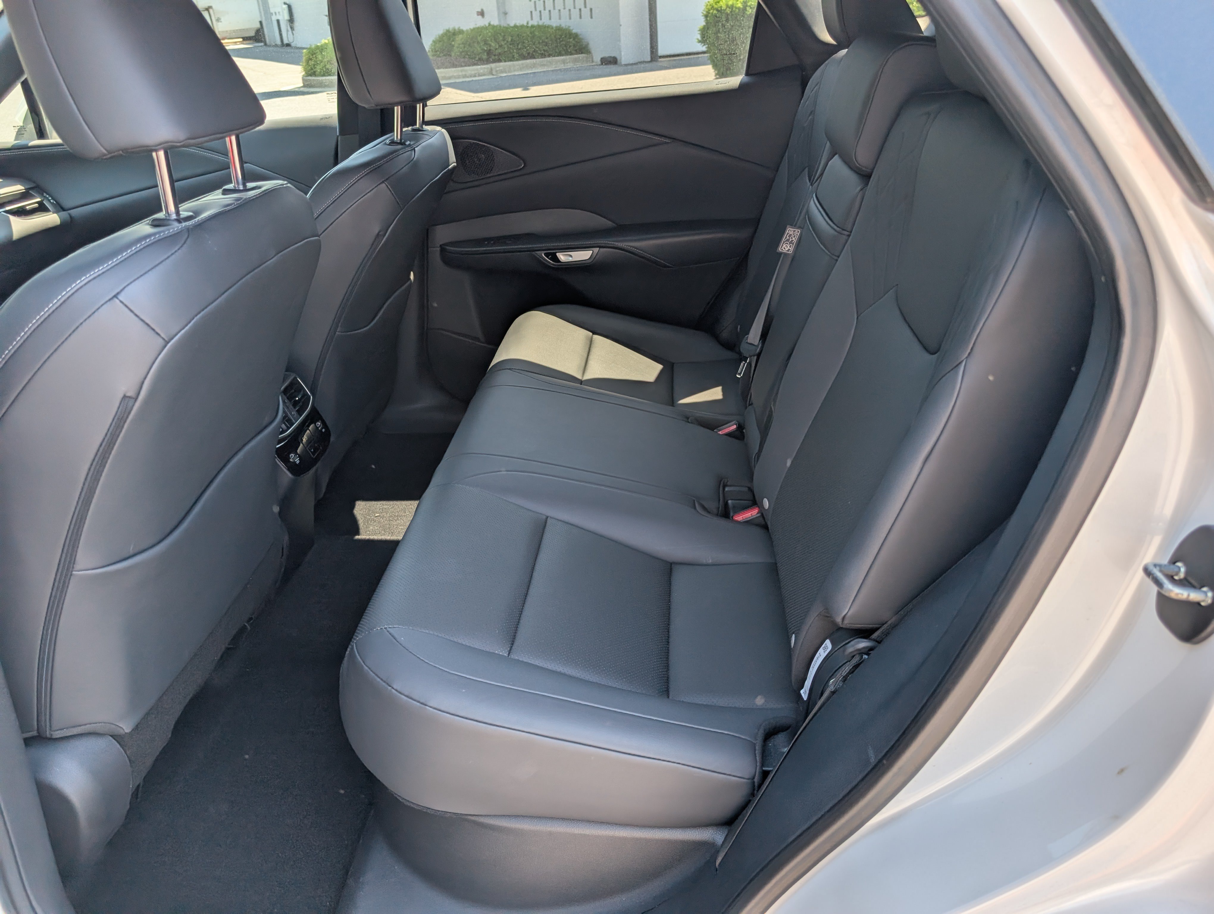 Used 2023 Lexus RX 350 Premium w/ Accessory Package (Z1) AWD/4WD image 14
