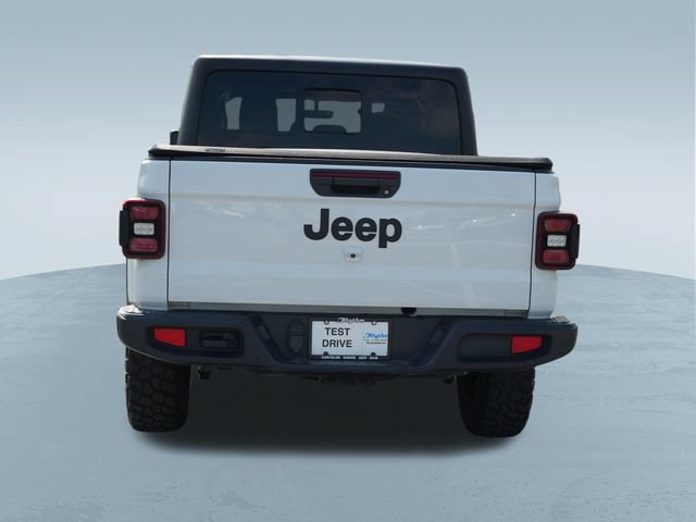 Used 2021 Jeep Gladiator Overland AWD/4WD image 7