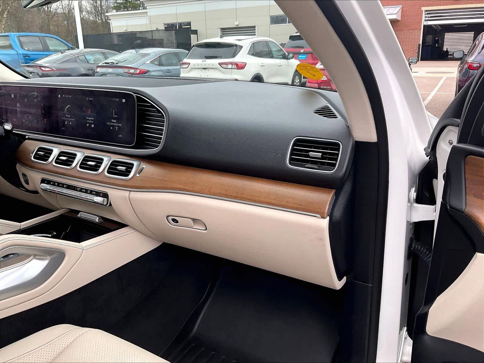 Used 2022 Mercedes-Benz GLE 350 4MATIC image 13