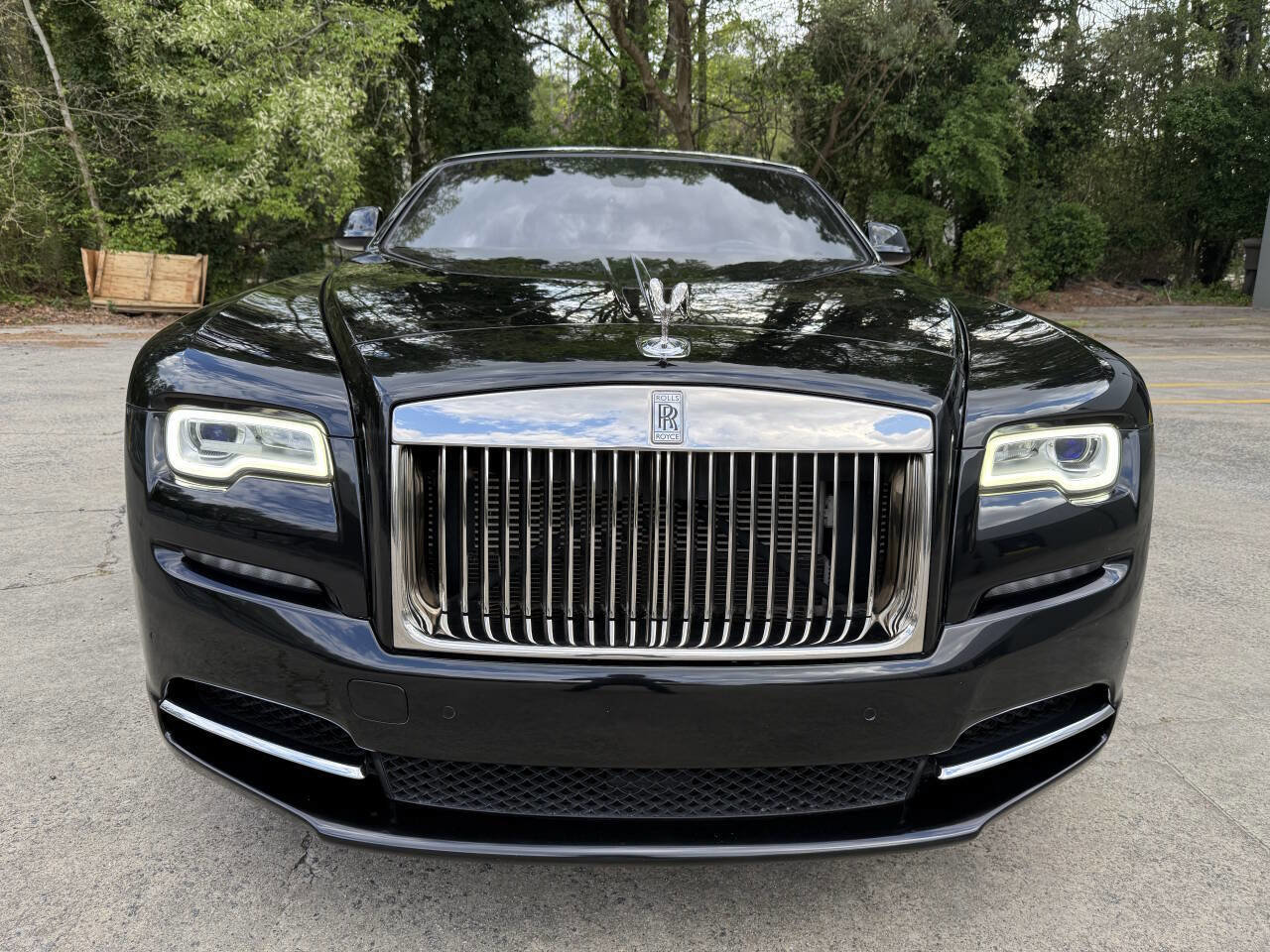 Used 2018 Rolls-Royce Dawn image 10