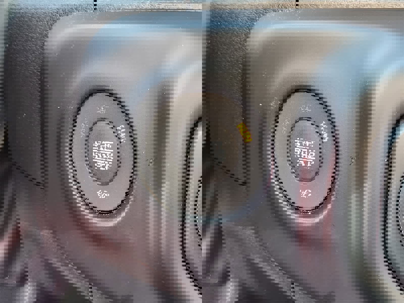 Used 2022 Jeep Wrangler Unlimited Rubicon w/ Xtreme Recon 35" Tire Package image 19