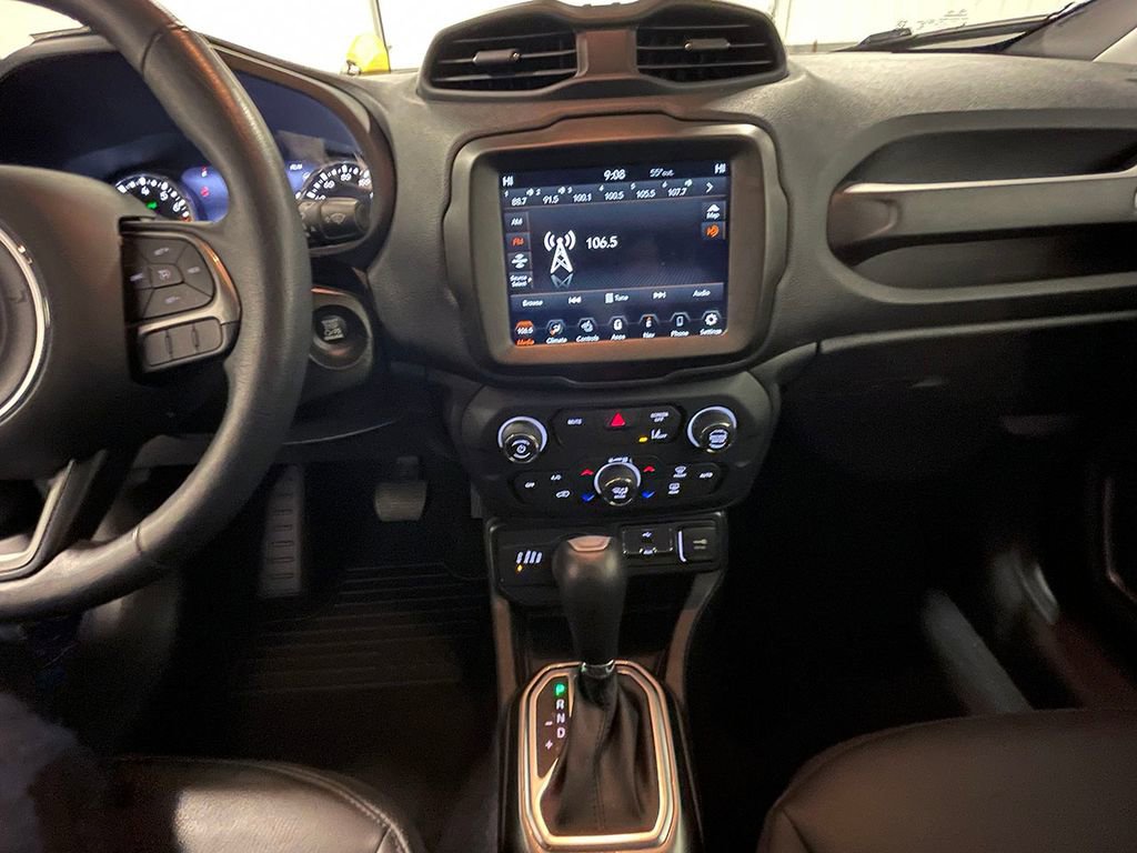 Used 2021 Jeep Renegade Limited image 33