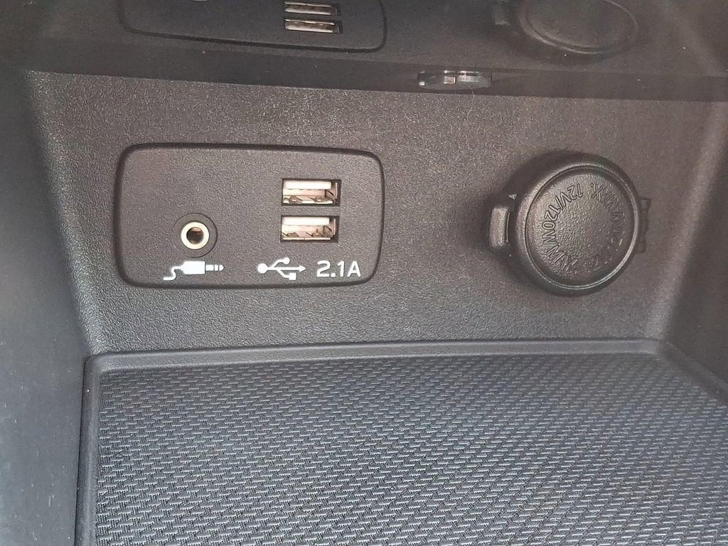 Certified 2023 Subaru Forester Touring AWD/4WD image 27