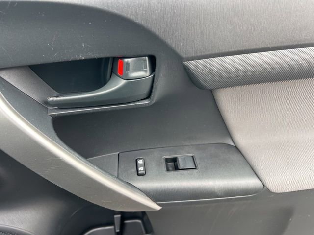 Used 2015 Scion tC image 25